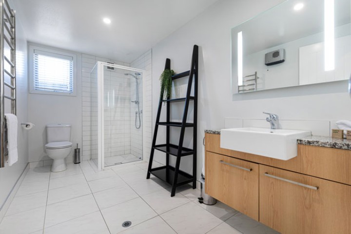 One Bedroom Apartment