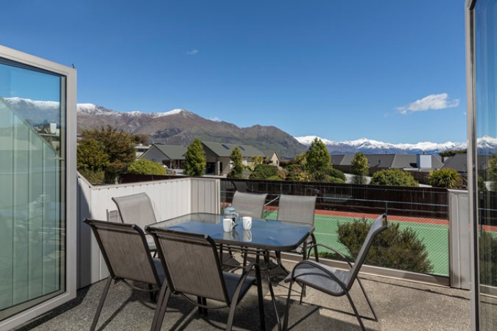 Three Bedroom Apartment